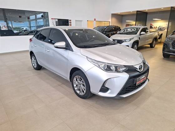 TOYOTA YARIS 1.5 16V FLEX XS CONNECT MULTIDRIVE